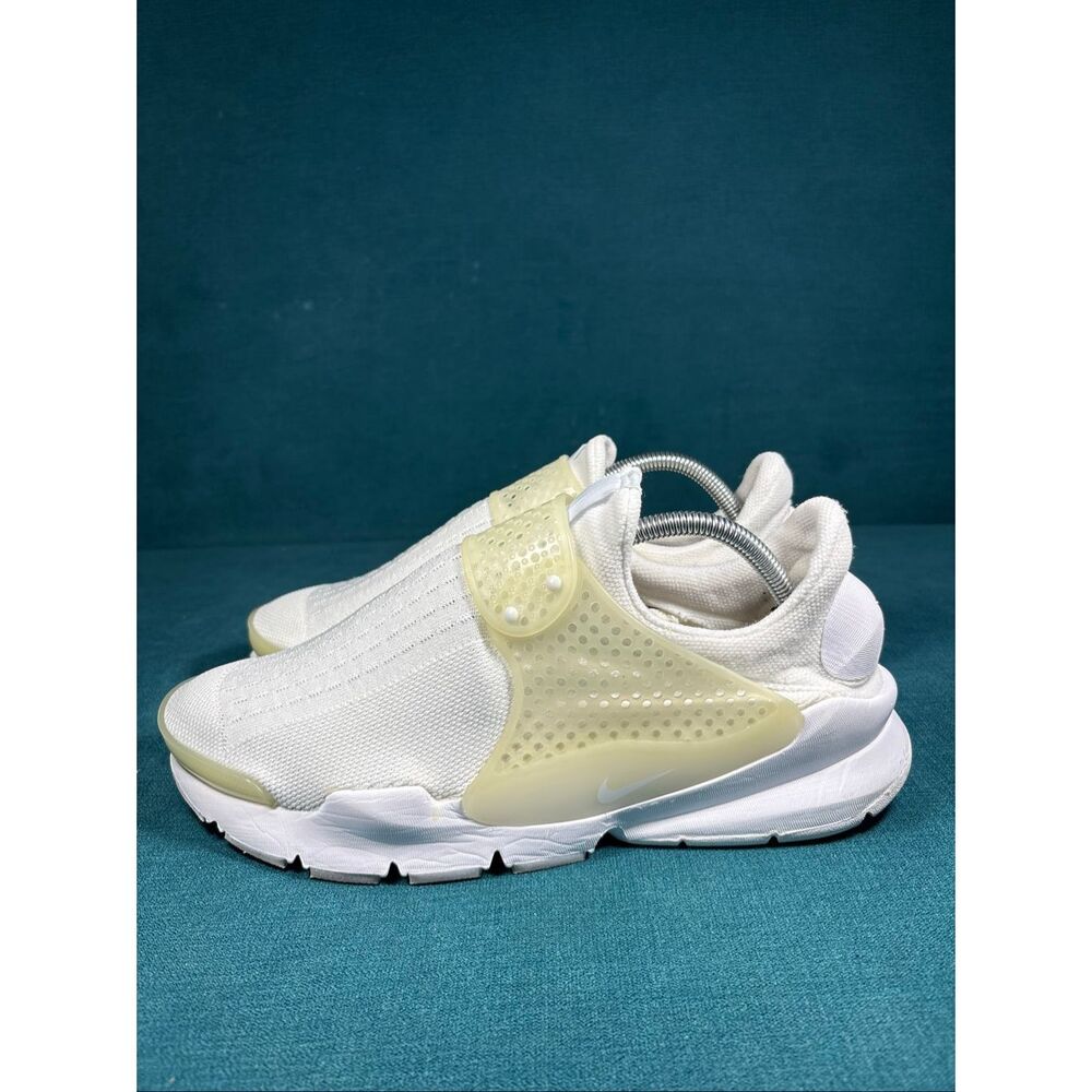 Nike Sock Dart Triple White Women’s 10 Slip On Running Shoes 819686-100
